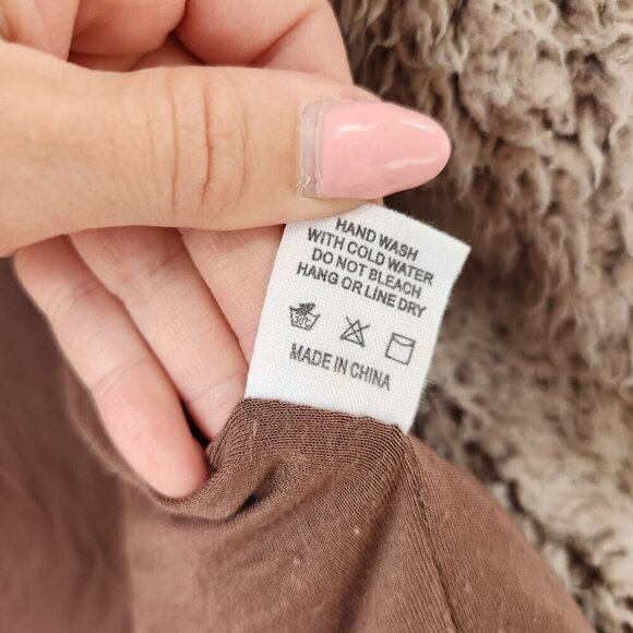 Altar'd State Hooded Sherpa Vest Sweater Beige Brown Boho Bohemian Women's M - Picture 7 of 7